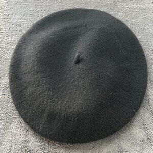 Vintage Boundary Waters Black Wool Beret